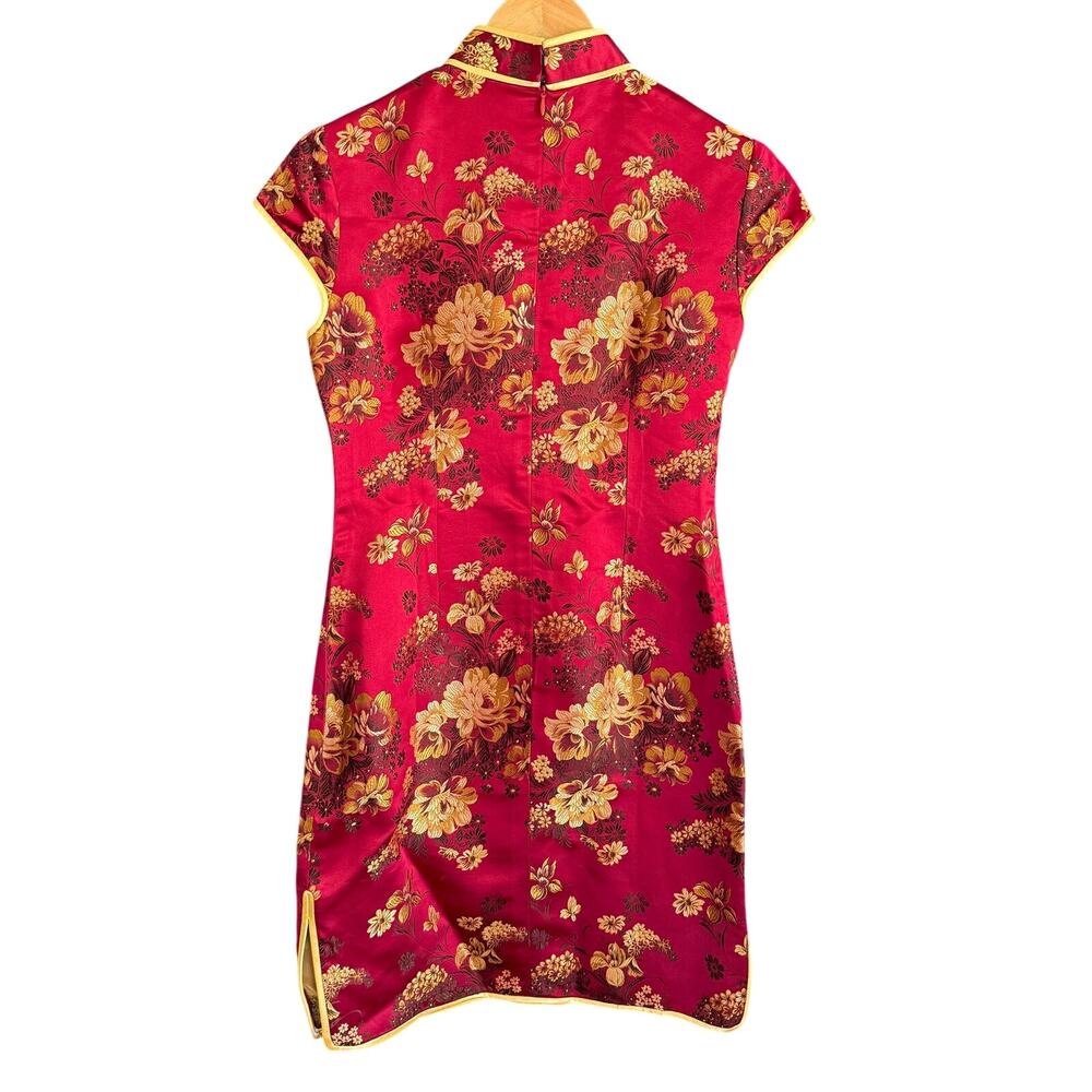 Vintage Red and Gold Brocade Silk Satin Qipao Cheongsam Dress | Small - Picture 2 of 5